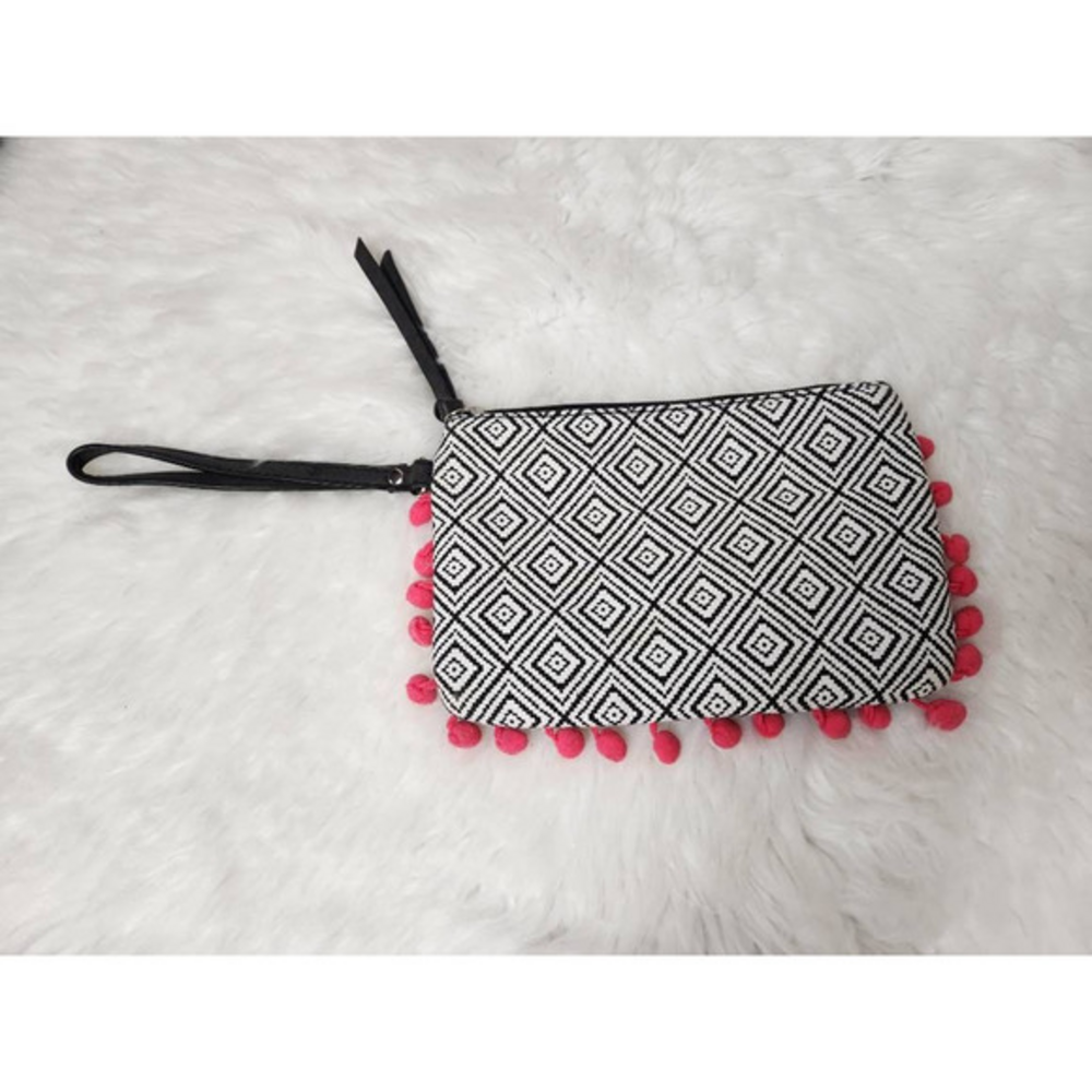 American Eagle Outfitters Womens Pom Wristlet Black White Diamond Inside Pocket